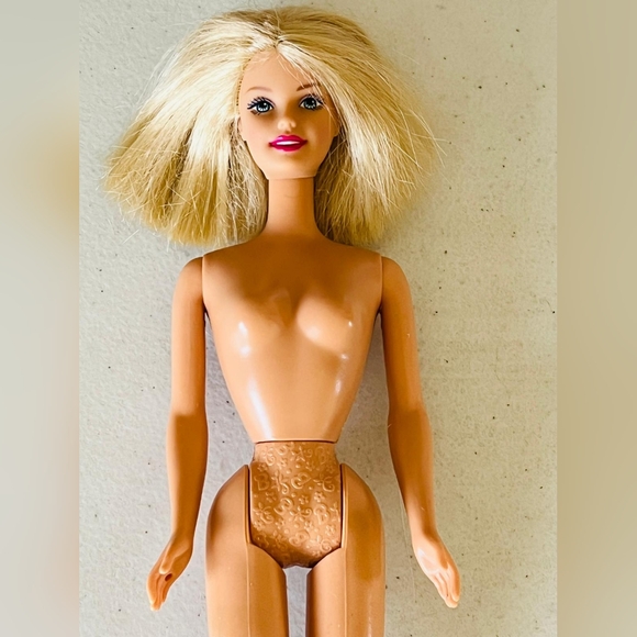 Vintage barbie doll fashion doll - Picture 5 of 12